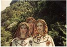 السينما الأمازيغيّة في الجزائر: إضفاء الطابع الإقليمي على سينما وطنية