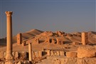 لا بشرٌ ولاحجر... تدمر وسرديات الحرب على الآثار