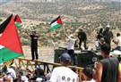الشعب قرر الإضراب وهذا ما سيكون" عن يوم الأرض" [On Land Day: The People Have Decided to Strike and so it Shall be]