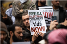 Palestinians in Israeli Prisons Experience the War
