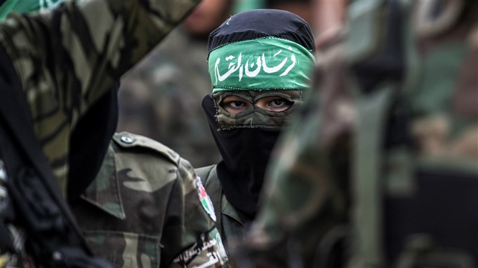 "عهد القادة": الأغنية العسكرية كوثيقة حزبية وتاريخية