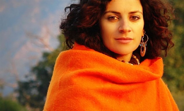 .ريم بنا في جبال الهملايا – الهند ٢٠٠٨. الصورة من صفحة الفنانة الراحلة على الإنستغرام 
