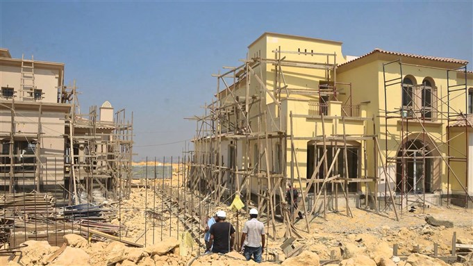Construction in Cairo, via Wikimedia Commons