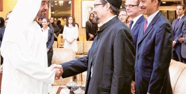  On the Theology of Obedience: An Analysis of Shaykh Bin Bayyah and Shaykh Hamza Yusuf’s Political Thought