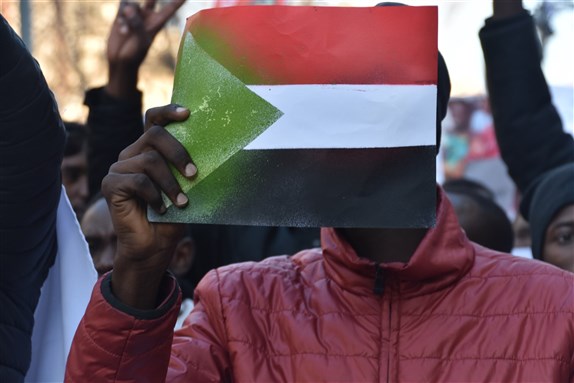 Peaceful demonstration in support of the mobilization against the dictatorship of Al-Bashir in Sudan (December 2018, Marseille, France). Via Shutterstock
