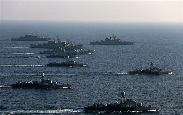 Iranian Navy ships (2018). Photo by Tasnim News Agency via Wikimedia Commons.