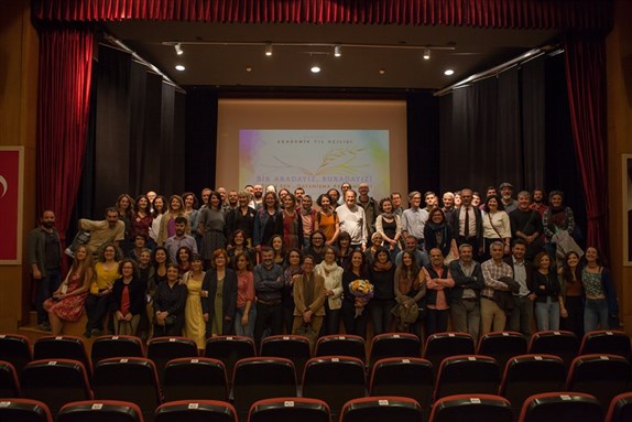 A photo of the 2019-2020 Academic Year Opening organized by Eğitim-Sen (Union for Educators) and the Solidarity Academies. Image provided with the courtesy of Solidarity Academies.