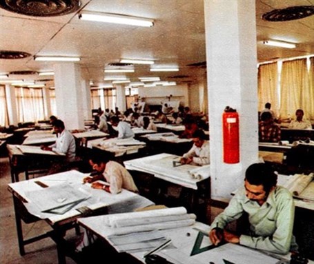 Engineers at their drafting tables at the Water and Power Development Authorities (WPDA) headquarters in Lahore, Pakistan, 1977. Credit: Indus, the WPDA promotional magazine.