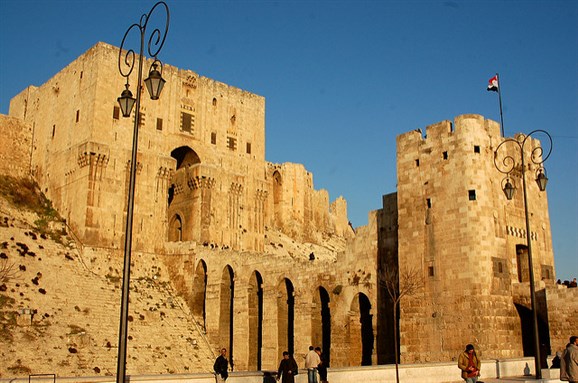 Citadel of Aleppo (???? ???) by Dan via Creative Commons