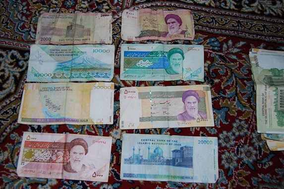 Iran Currency [photo posted on flickr by Dieter Zernig] 