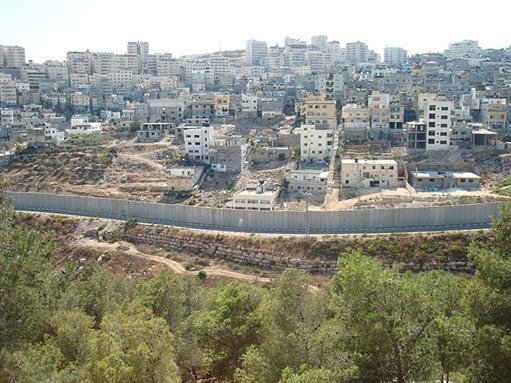 [View of Separation Barrier. Image by Wikimedia Commons Contributor \"Aallen.\"]