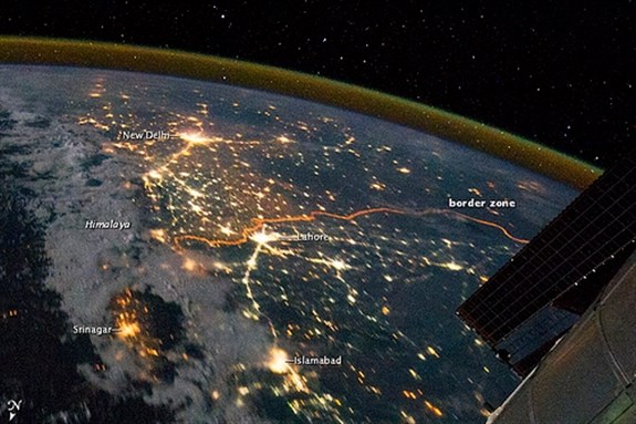 [India-Pakistan borderland by night from space. Image from NASA via Flickr[