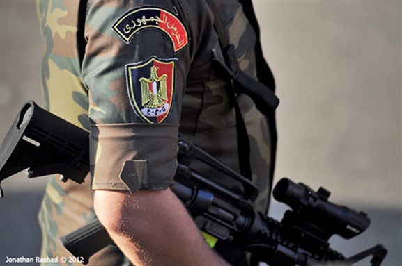 [The Egyptian Republican Guard was responsible for president-elect Mohamed Mursi`s safety during his speech in Tahrir Square. Image originally posted to Flickr by Johnathan Rashad.] 