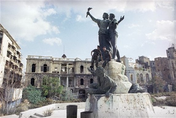 [Lebanese army deployment in downtown Beirut on 4 December 1990. Image by Ali Mohammed via Associated Press]