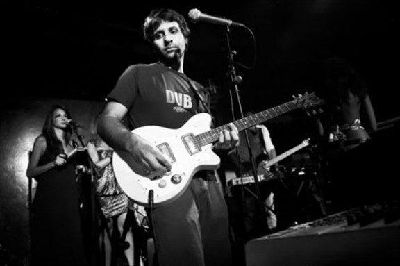 [Zeid Hamdan. Image from tanyatraboulsi.com]