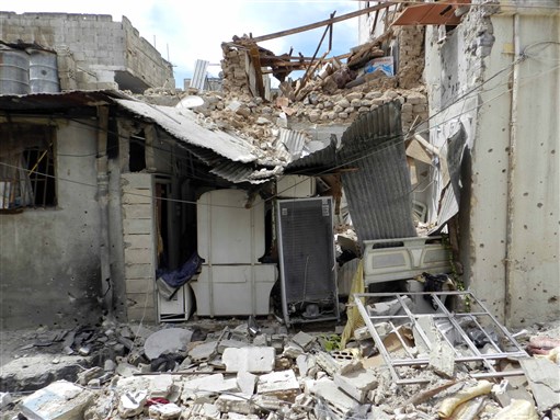 [Destruction in Homs. April 5, 2012. Image by Bo Yasser.]