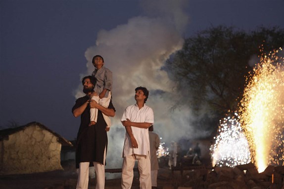 [Anurag Kashyap`s \"Gangs of Wasseypur,\" one of three films that were screened at the 2015 Cultural Resistance International Film Festival of Lebanon. Image copyright the filmmaker, courtesy of Cinelicious Pics.]