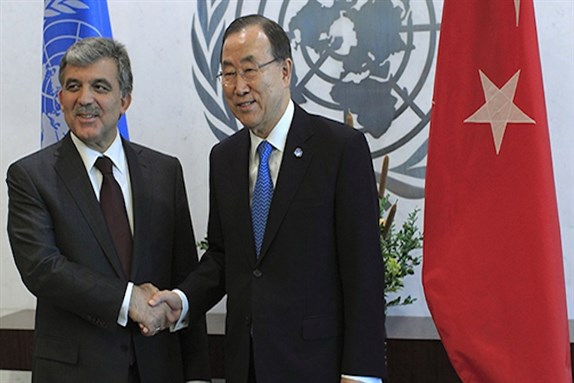 [Secretary-General Ban Ki-moon and Abdullah Gul at the United Nations Headquarters, 23 September. Image via Al-Monitor.]