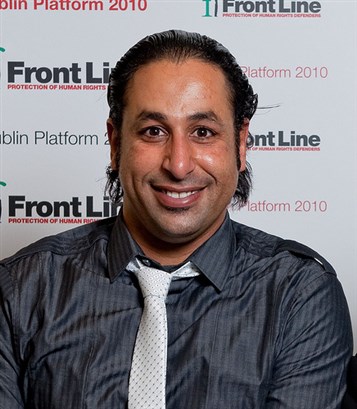 [Detained Bahraini activist Naji Fateel, who has been tortured while in prison, appeared in court this week for the first time. Image from frontlinedefenders/flickr.]