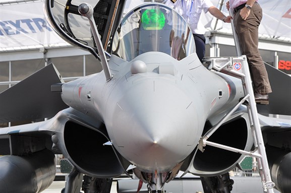 [Dassault Aviation`s Rafale fighter. 22 June 2011. Image from flickr/guerric]