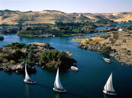 [Image from http://blog.gohoto.com/wp-content/uploads/2010/09/River-Nile-Egypt-Gohoto.jpg]