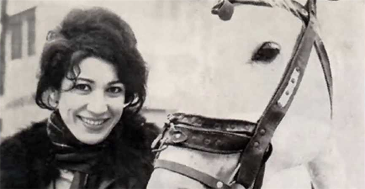 [Iranian poet and filmmaker Forough Farrokhzad] 