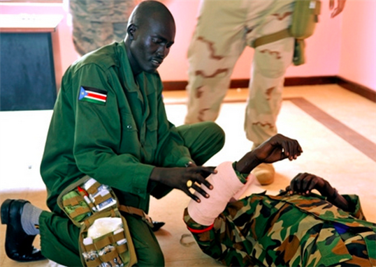 [U.S., South Sudan partner during de-mining courses. Image from Flickr.]