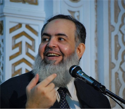 [Hazem Salah Abu Ismail, who is now arrested by the Egyptian authorities. Image originally posted to Wikipedia]