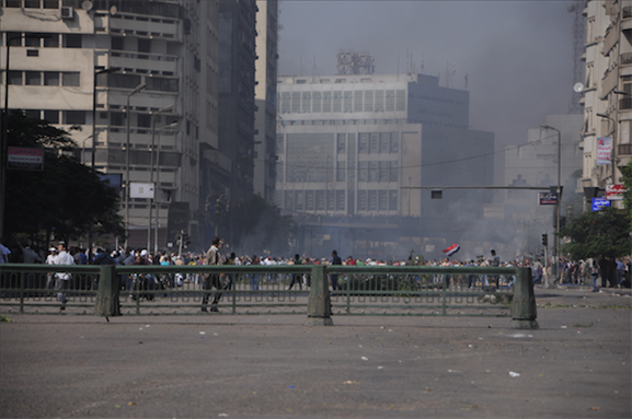 [16 August 2013, protests erupting in Egypt following the violent crackdown on Morsi supporters in Rabea Al-Adawiya and Nasr City by the security forces. Image originally posted to Flickr by Mohamed Azazy] 