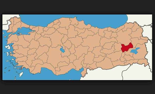 [Map of Turkey showing the district within which Varto lies.]
