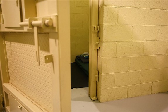 [Image from HRW.org]