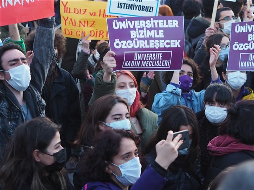 Boğaziçi University students protest the rector appointed by the president (Istanbul, Kadikoy, Turkey; 6 January 2021). Photo by Gokce Atik via Shutterstock.