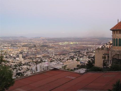 The Fattoush Book Exhibition in Haifa