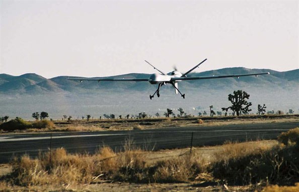[Drone MQ-9 Reaper of the United States Air Force. Image from Wikimedia Commons.]