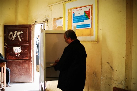 [2011 Egyptian parliamentary elections. Image by Mosa`ab Elshamy. Some rights reserved.]