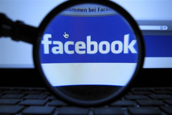 Facebook is collaborating with the Israeli government to determine what should be censored - Image via The Intercept]