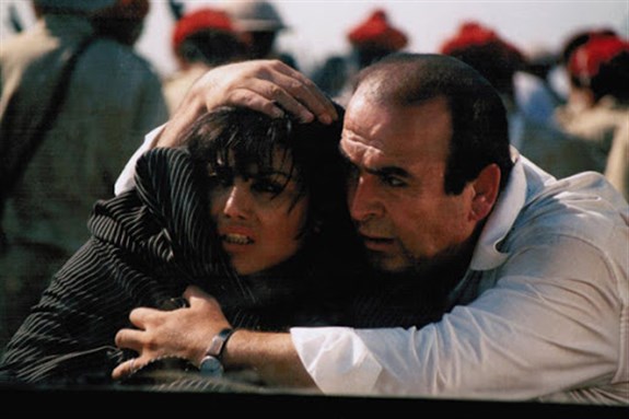  [مشهد من مسلسل عائد إلى حيفا]