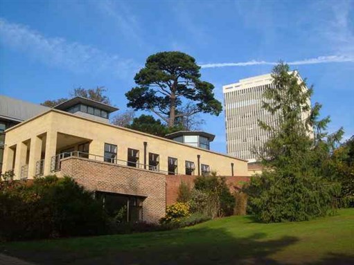 [Institute of Arabic and Islamic Studies, University of Exeter. Image by Derek Harper via geograph.org.uk]