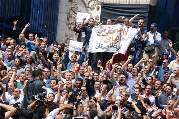 [Image taken at a protest outside the Egyptian Journalists Syndicate in Cairo from May 2016. Image from Egyptian Chronicles Blog]