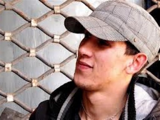 [Morccan rapper Mouad L7a9ed Belghouat was freed from prison yesterday. Photo from Facebook user Le Cri des Marocains.]