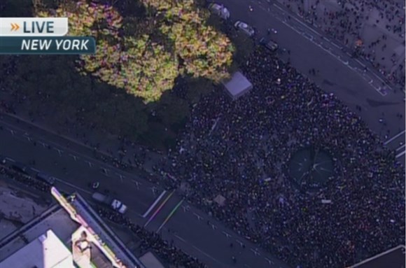 [Aerial photo of Occupy Wall Street protest. Image from businessinsider.com]
