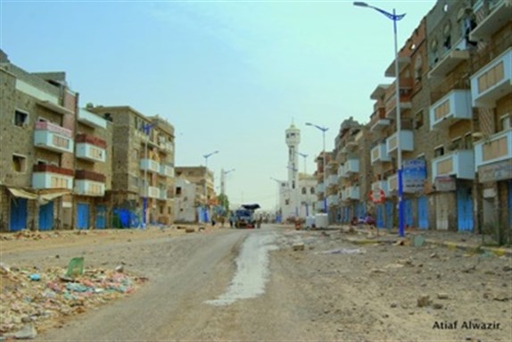 [Street in Abyan, Yemen. Image from womanfromyemen.blogspot.com]