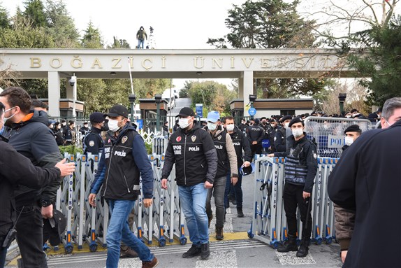 Turkish police officers stand at the main gate of the Bogazici University during a protest against the appointment of the new rector (Istanbul, 6 January 2021). Photo by IV. andromeda via Shutterstock.