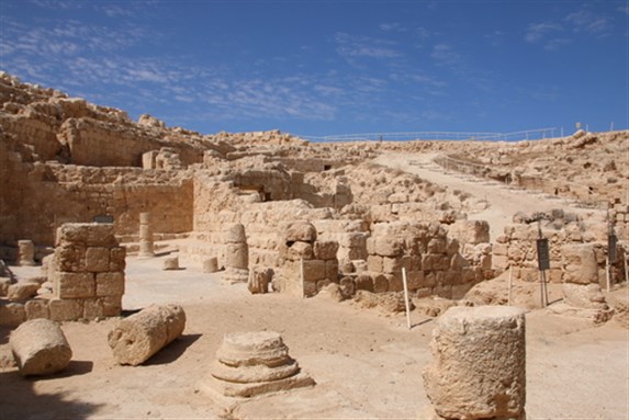 [The ruins of Herodium in the Palestinian Territories: Image from www.shutterstock.com]