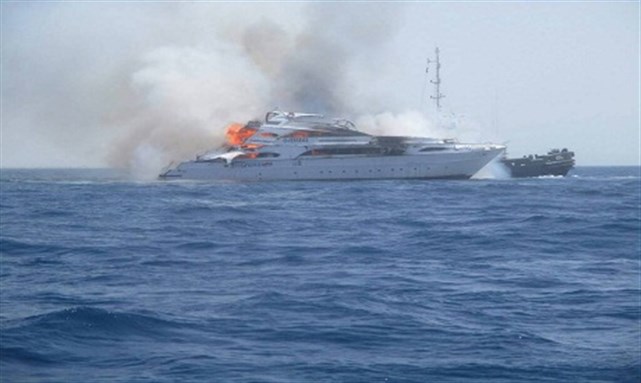 [An Egyptian Navy vessel during the rescue operation of a tourist boat in the Red Sea on Sunday, 14 May. Photo from the official Facebook page of the Egyptian army spokesman.]