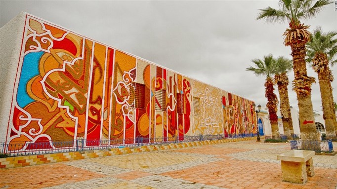 [Image from el-Seed, Morocco. It is also the page banner for Vox Populi, acquired by permission.]