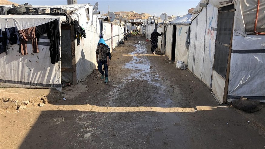 لبنان: حملة مسعورة على اللاجئين السوريين والفلسطينيين