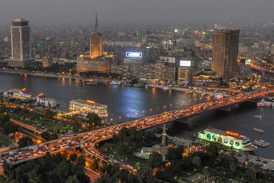 التطورات في الاقتصاد السياسي لمصر منذ 2013: بسام حداد يحاور المحرر المشارك في ”صفحة مصر“  وائل جمال
