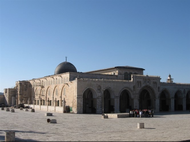 المسجد الاقصى في العصر الاموي رسالة ماجستير